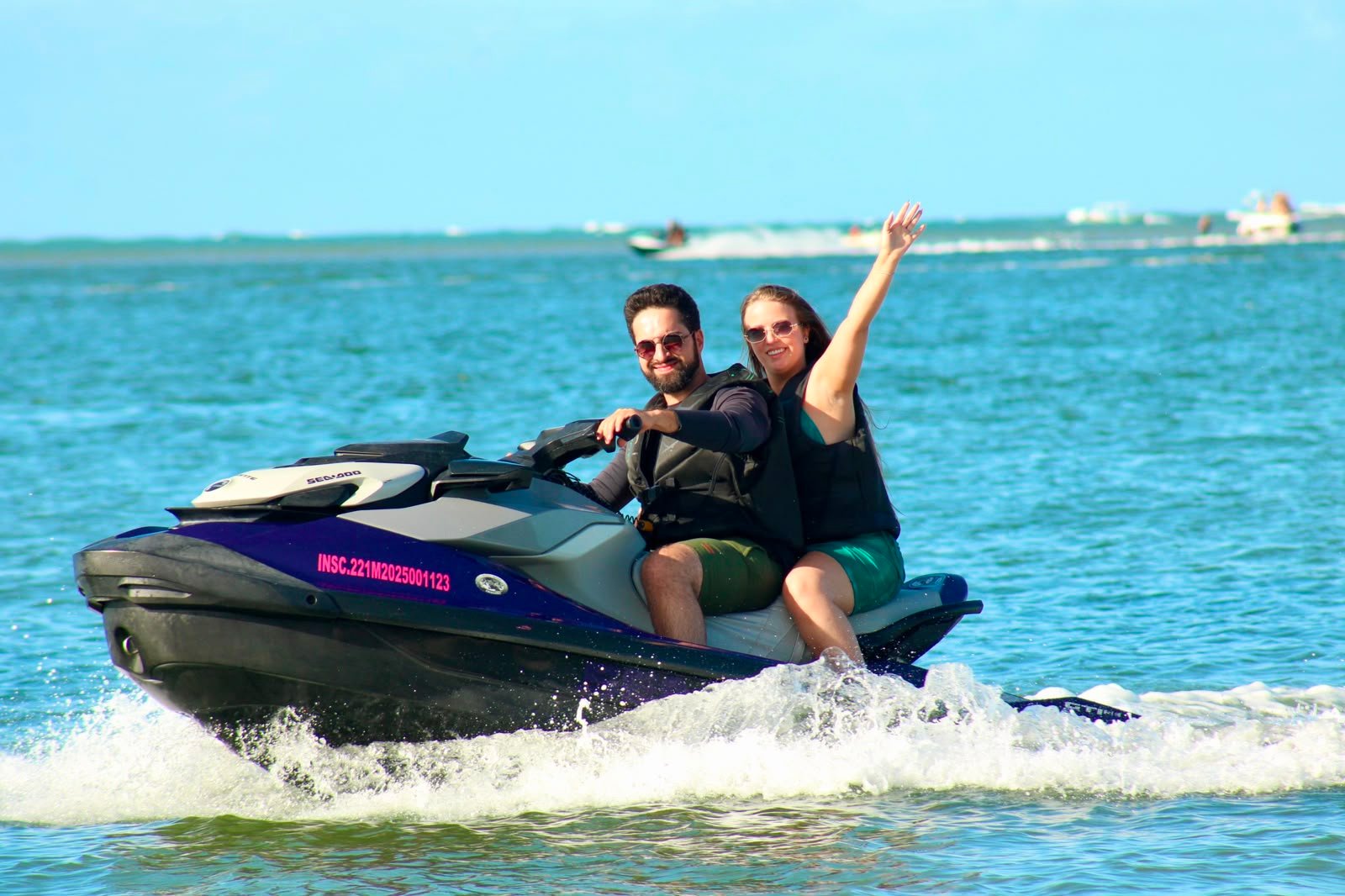 Família em passeio de jet ski de 1 hora
